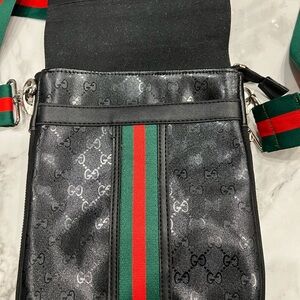 Cross body bag
